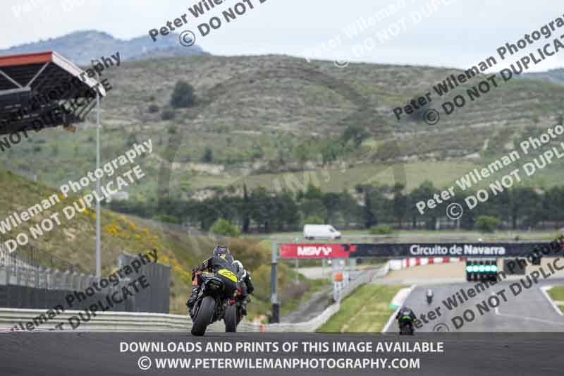 cadwell no limits trackday;cadwell park;cadwell park photographs;cadwell trackday photographs;enduro digital images;event digital images;eventdigitalimages;navarra;no limits trackdays;peter wileman photography;racing digital images;trackday digital images;trackday photos